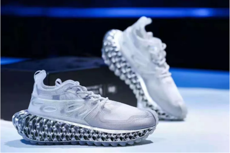 The whole shoe printing make by Raise3D with TPU filament and E2 printers